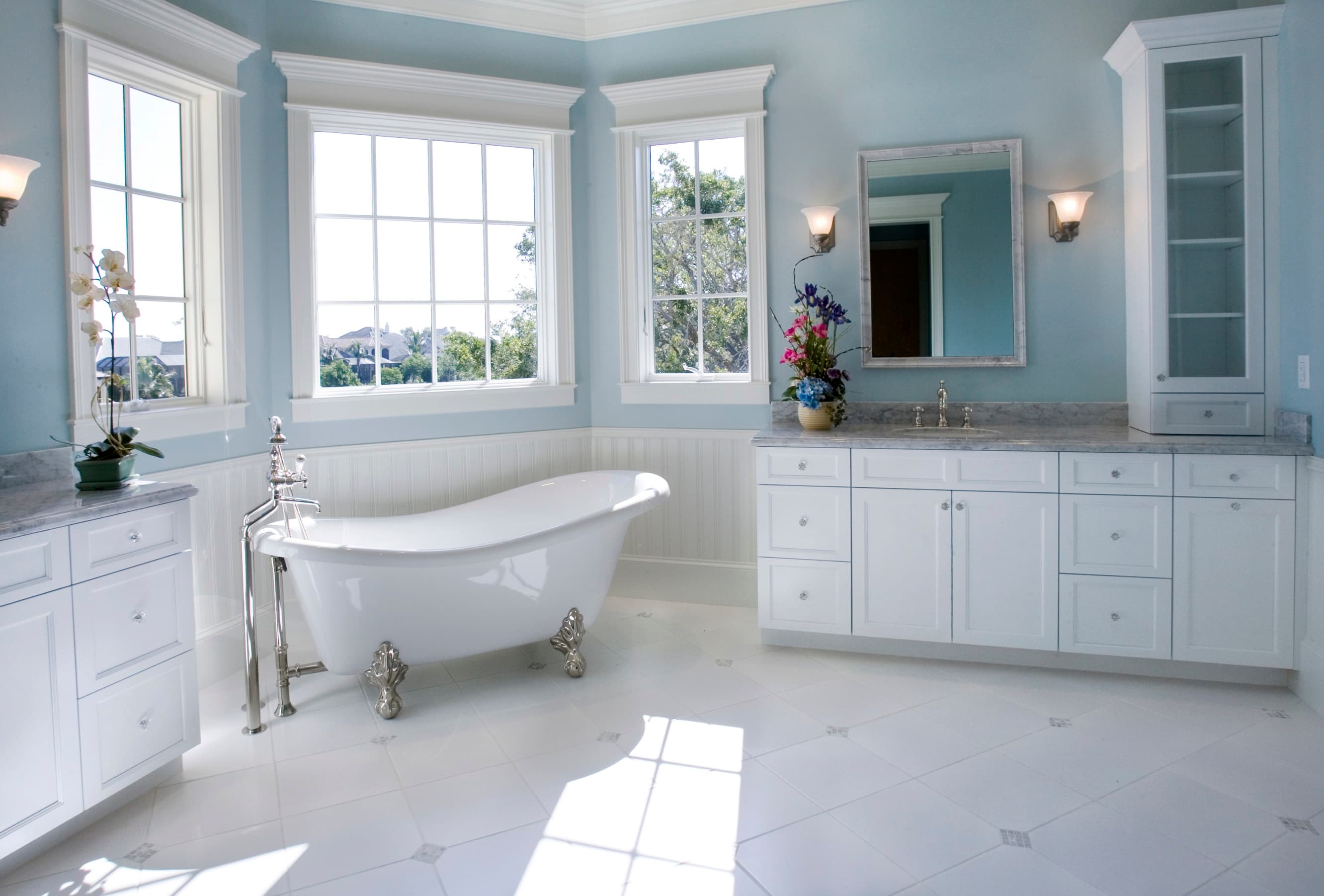 Five essential considerations to keep in mind when planning your bathroom remodel: