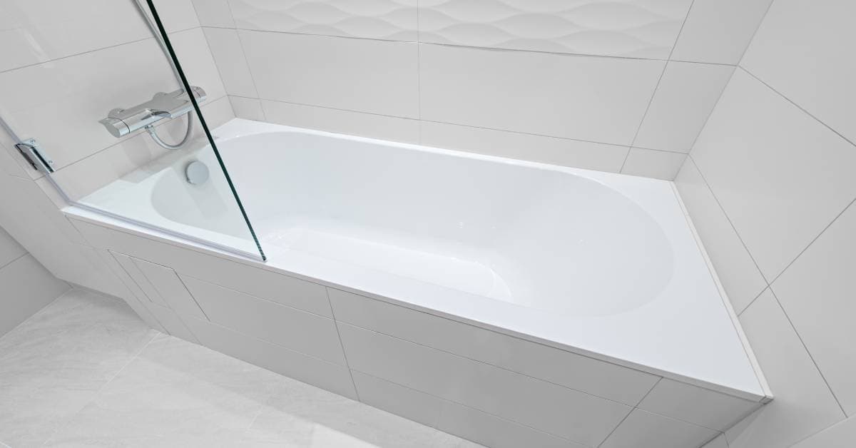 5 Reasons Why a Bathtub Would Need To Be Resurfaced