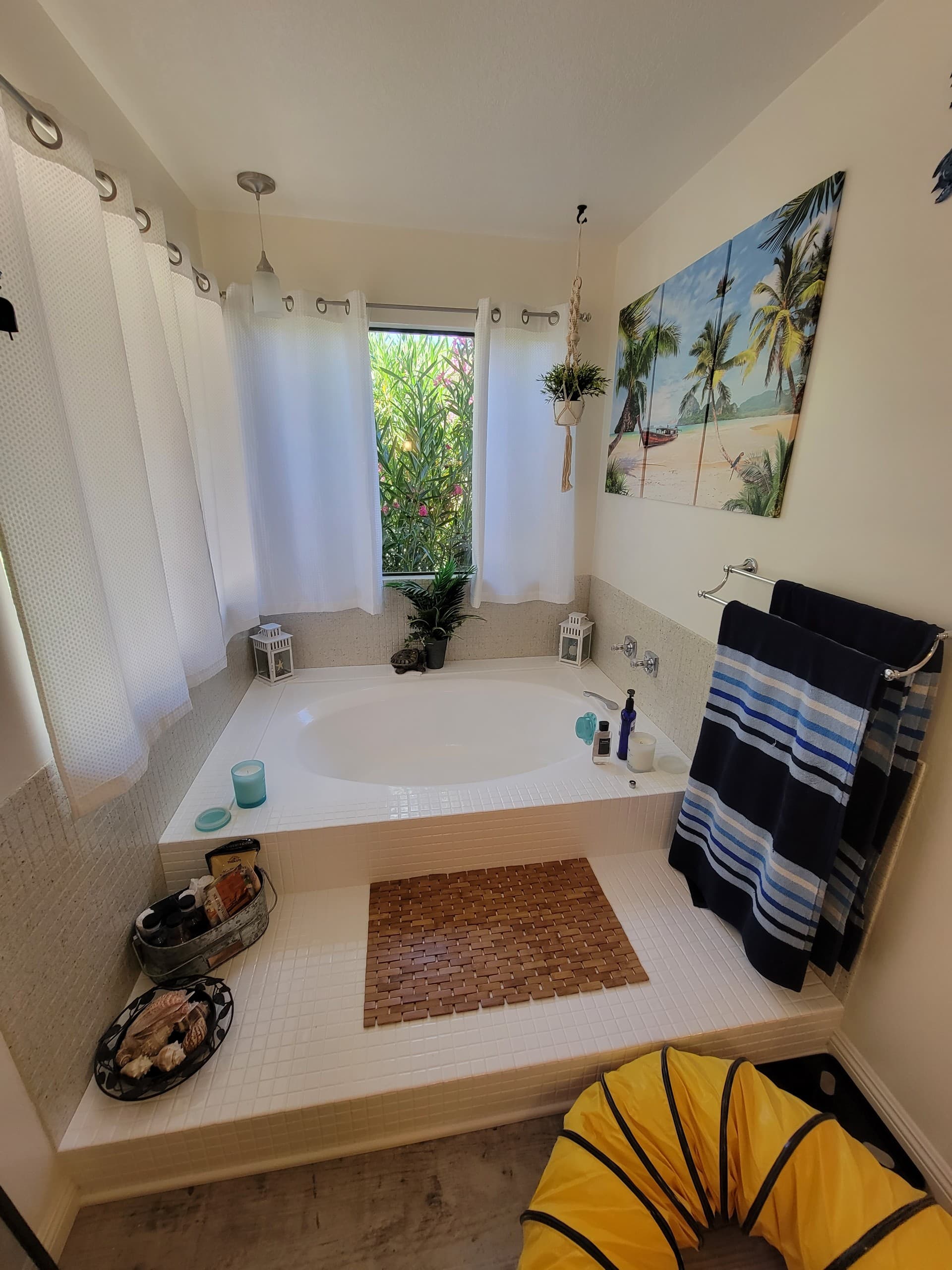 Bathroom Remodeling vs. Refinishing
